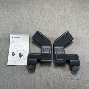 UppaBaby ~ Car Seat Adapters for Ridge - Mesa & Mesa I-Size For Bassinet ~ Black